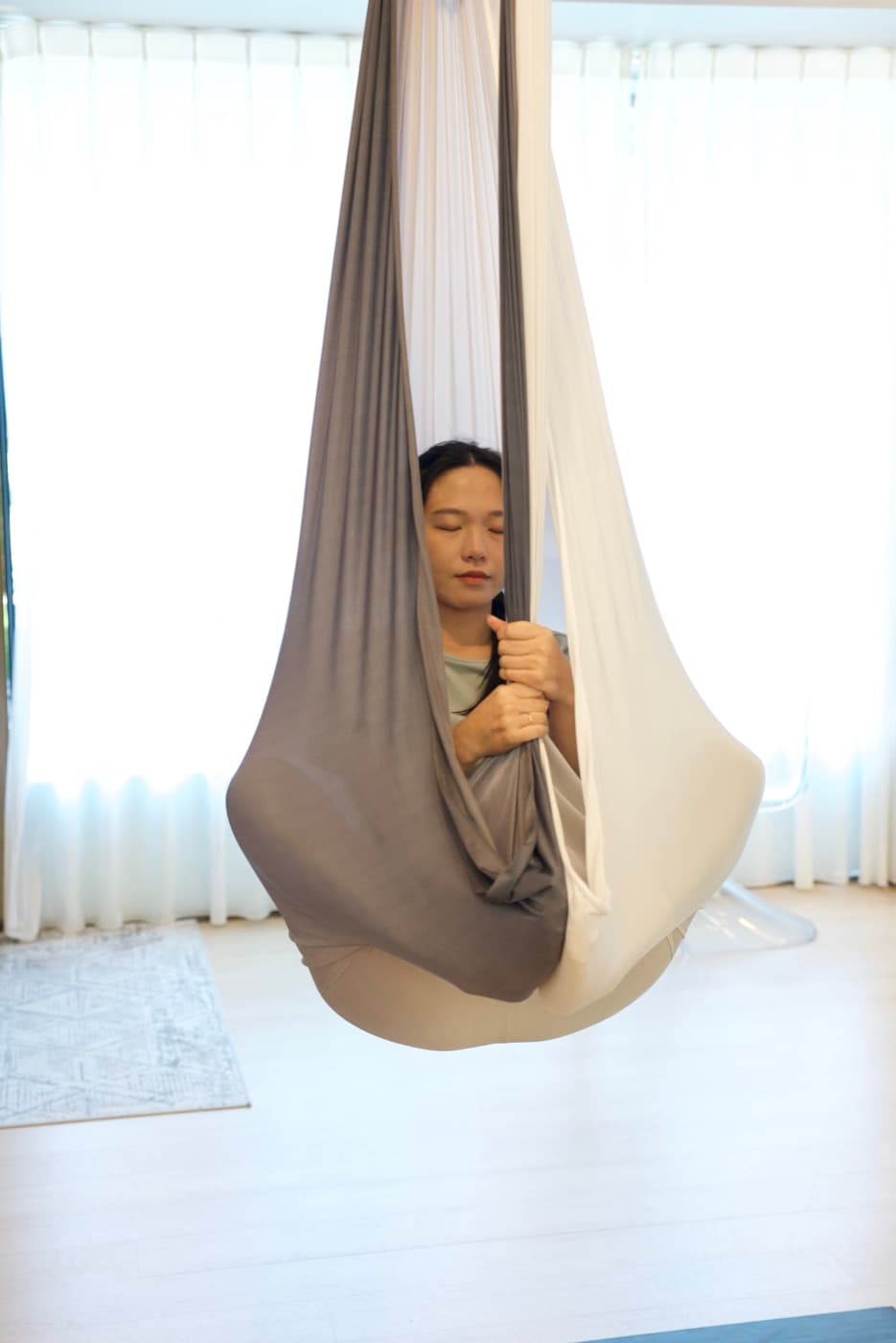 把重量交出去