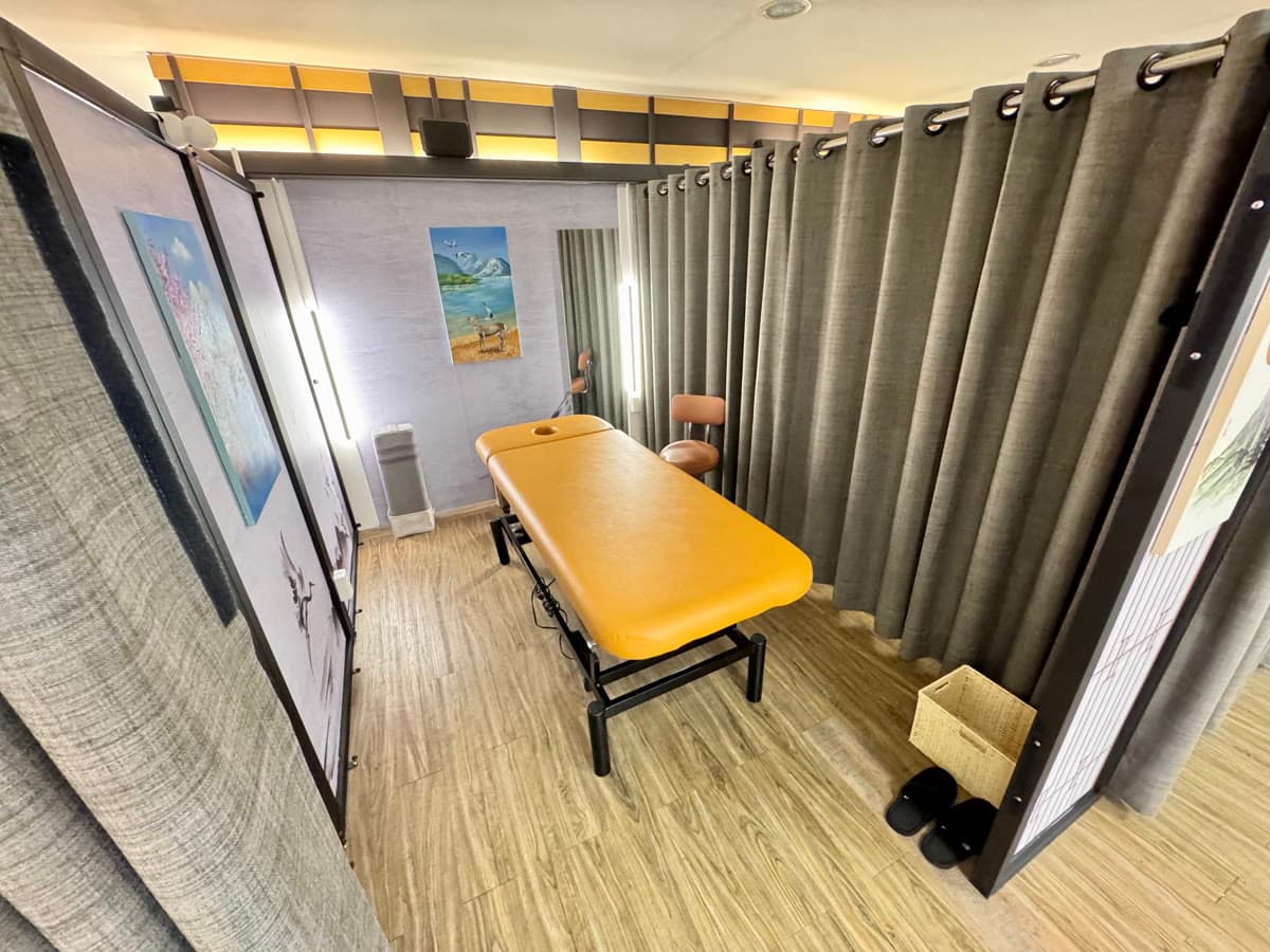 鬆鶴 Body Studio 新光北站店 店內環境 5 — 台北車站一對一張力調整空間