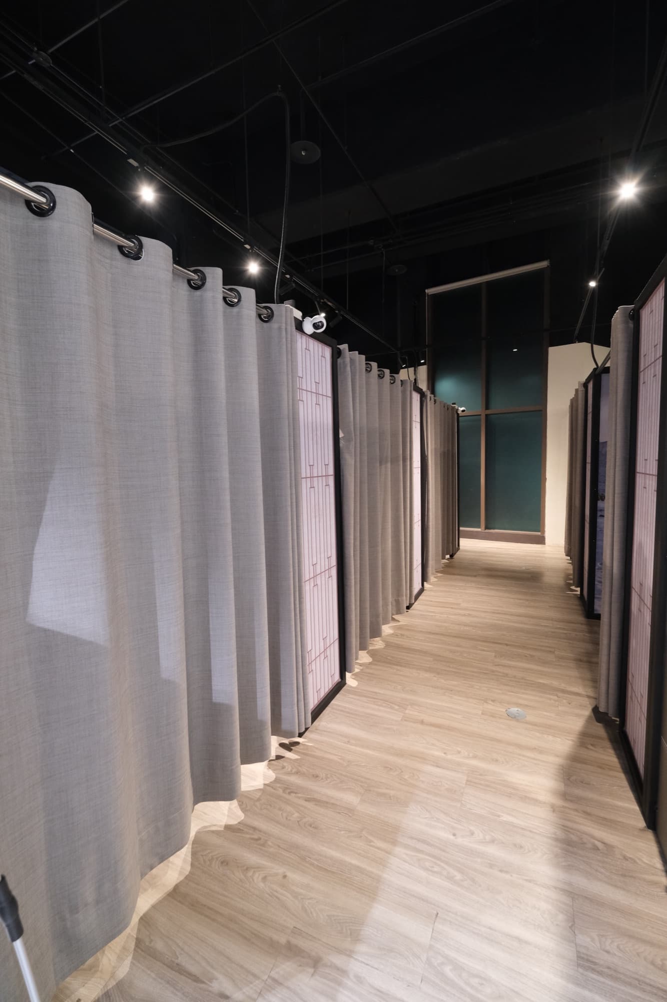 鬆鶴 Body Studio 環球A19店 店內環境 2 — 桃園青埔一對一張力調整空間