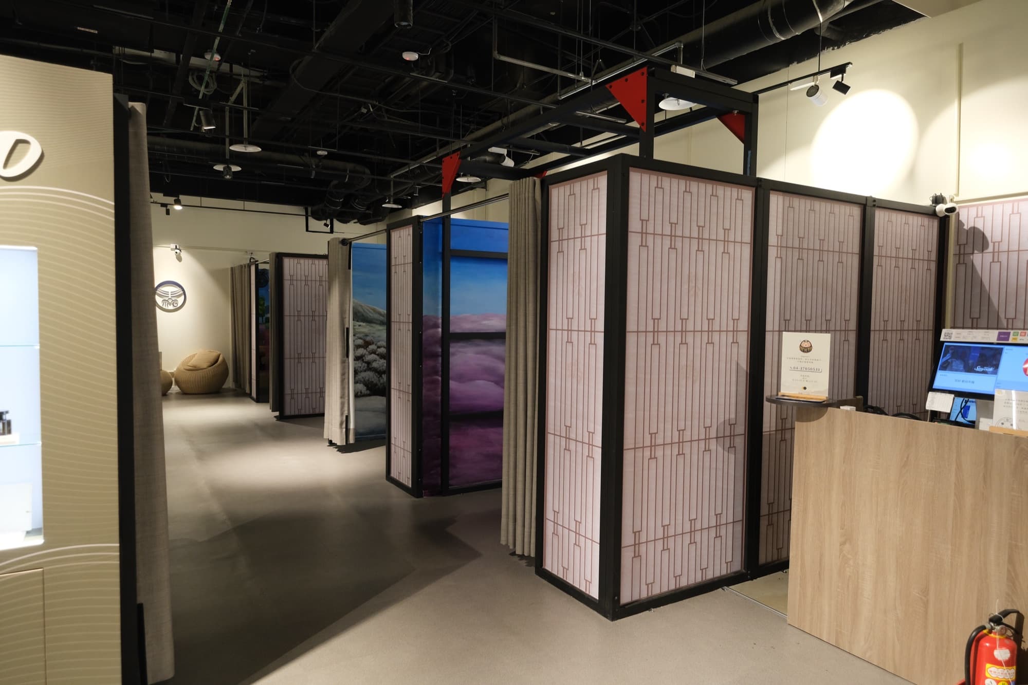 鬆鶴 Body Studio 樹林秀泰店 店內環境 1 — 新北樹林一對一張力調整空間