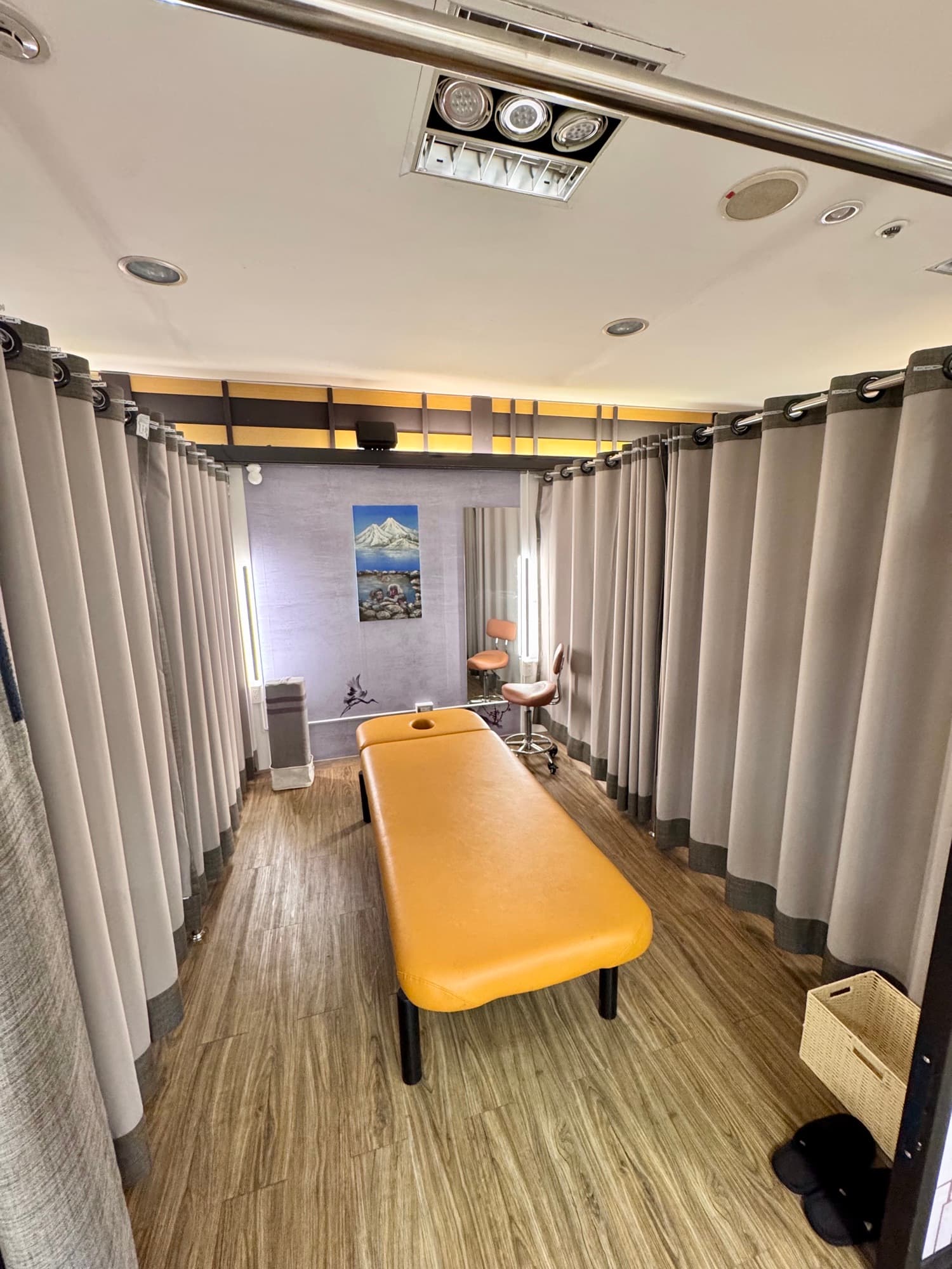 鬆鶴 Body Studio 新光北站店 店內環境 1 — 台北車站一對一張力調整空間