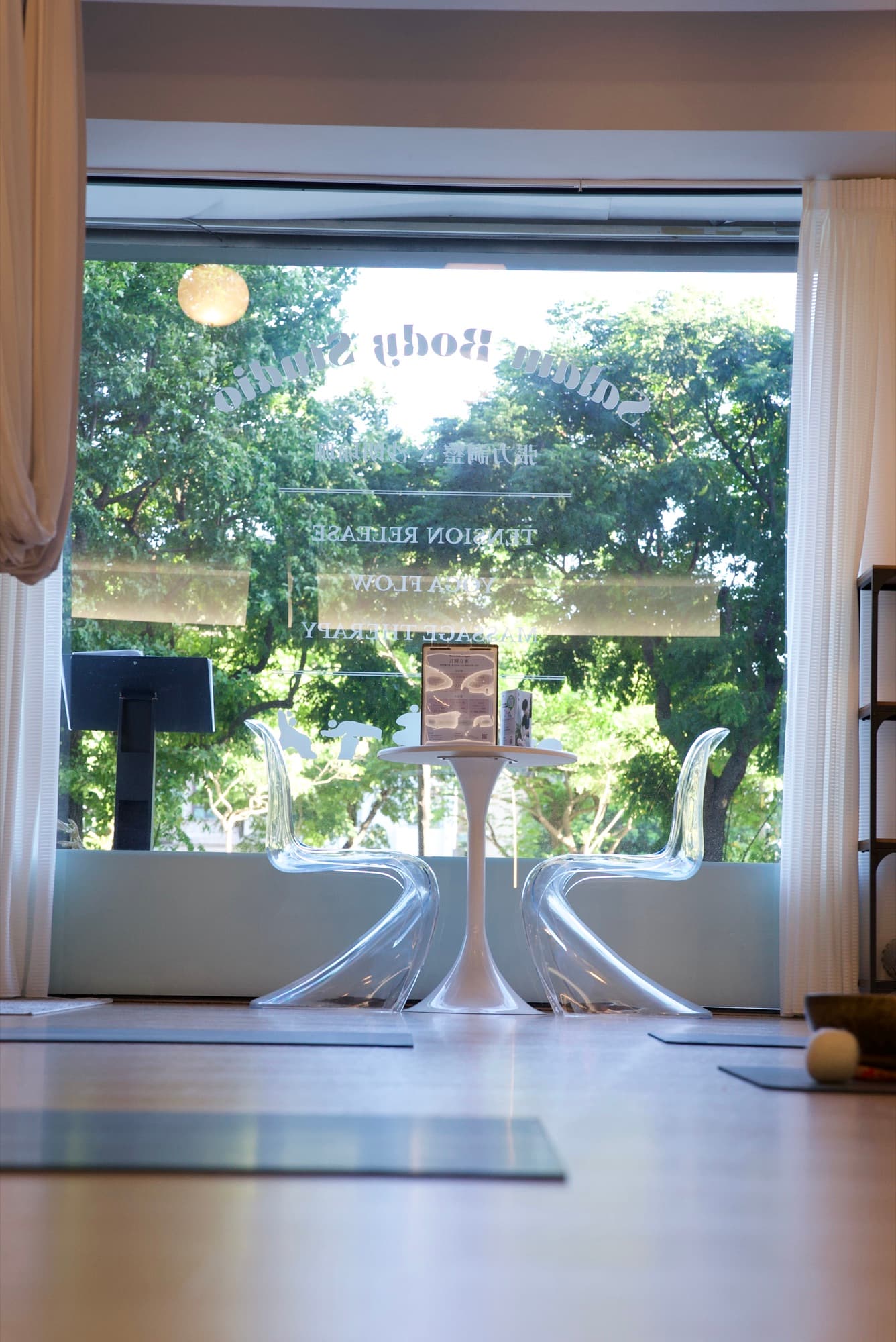Salām Yoga 領航南一店 店內環境 4 — 桃園中壢空中瑜伽教室空間