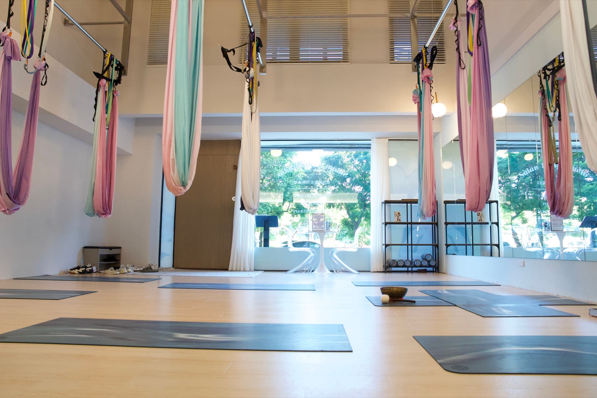 Salām Yoga 領航南一店 店內環境 5 — 桃園中壢空中瑜伽教室空間